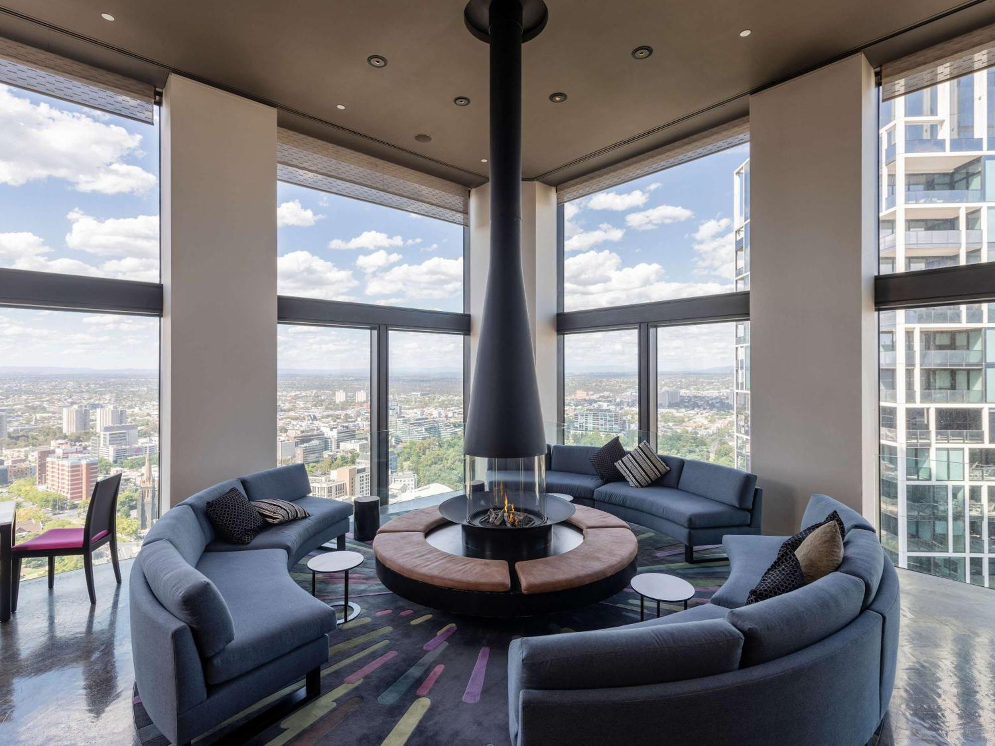 Hotel Sofitel Melbourne On Collins Exterior foto The Sky Lounge