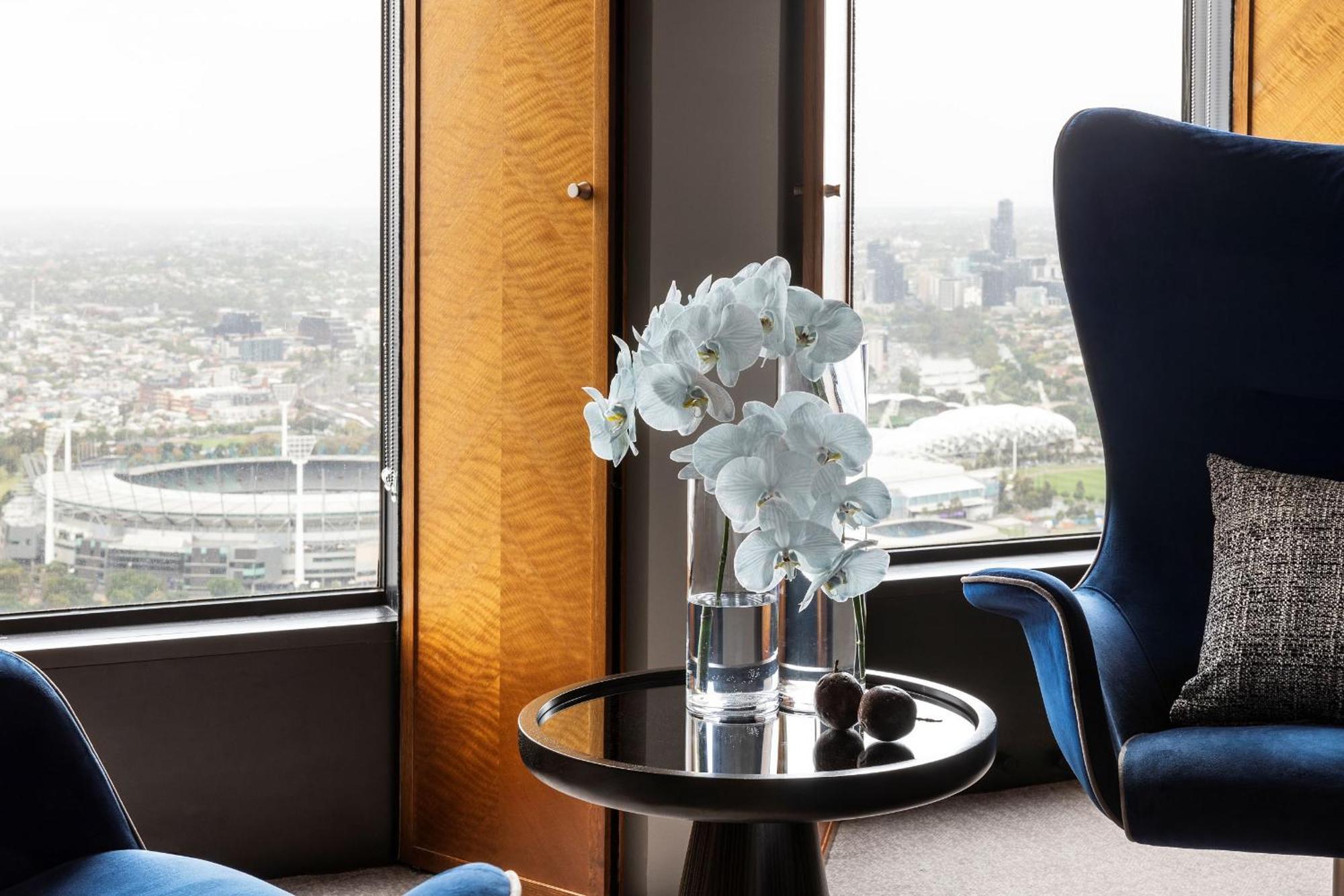 Hotel Sofitel Melbourne On Collins Exterior foto A view from a suite at the West Hollywood Edition