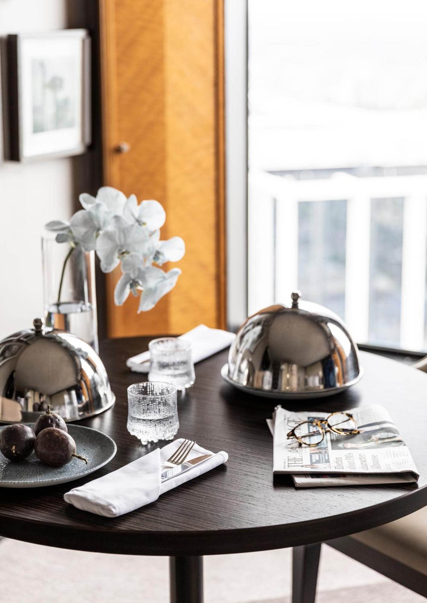 Hotel Sofitel Melbourne On Collins Exterior foto A domed cloche